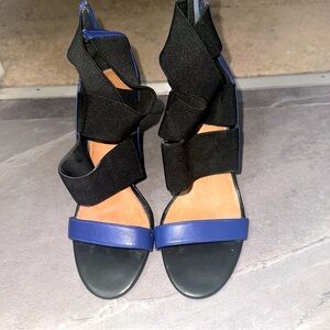 Halogen Strappy Blue and Black Heels Size 8 Retail $90